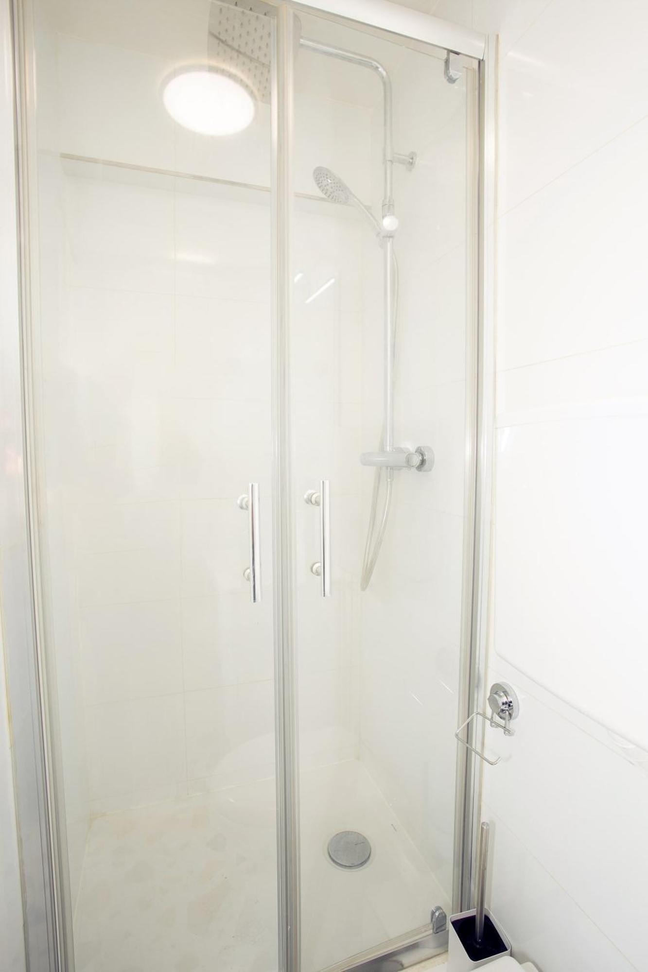 Tournelle Flat Apartment
