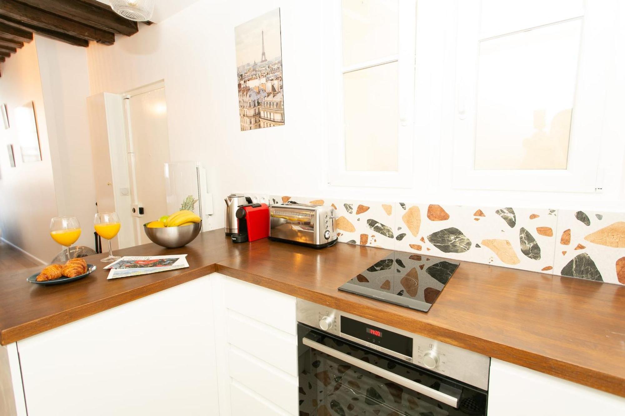 Bnbnova - Ile Saint-louis & Pont De La Tournelle Apartment Paris